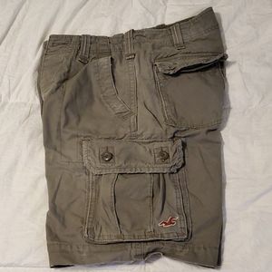 Mens Hollister button up cargo shorts size 30